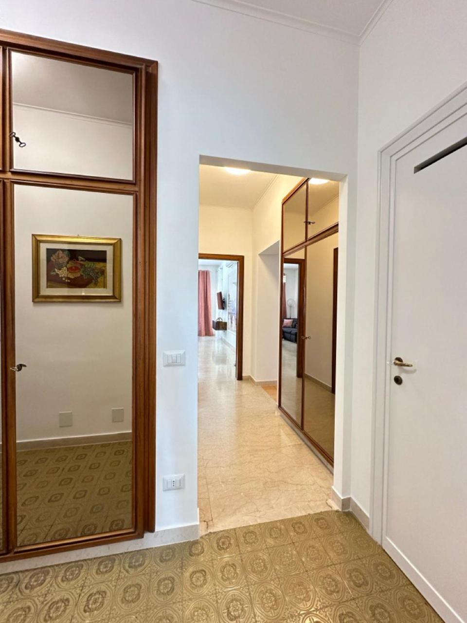 Apartamento La Casa Di Umberto Roma Exterior foto
